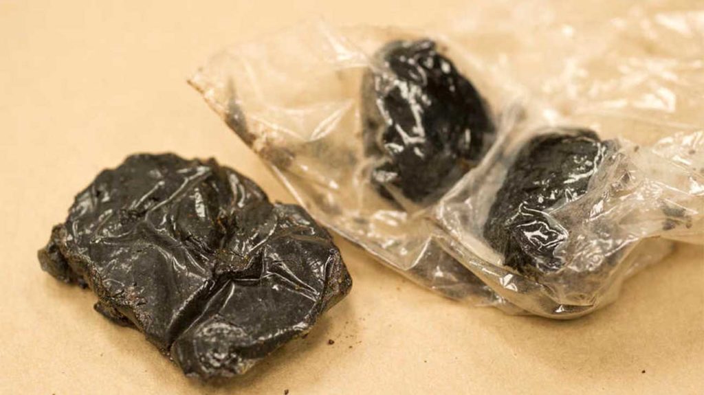 black tar