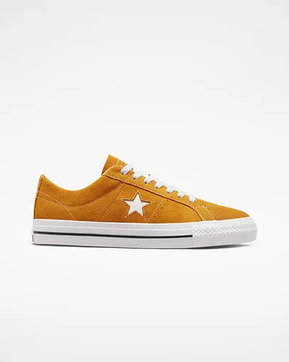 5 - Converse One Star Pro Shoe