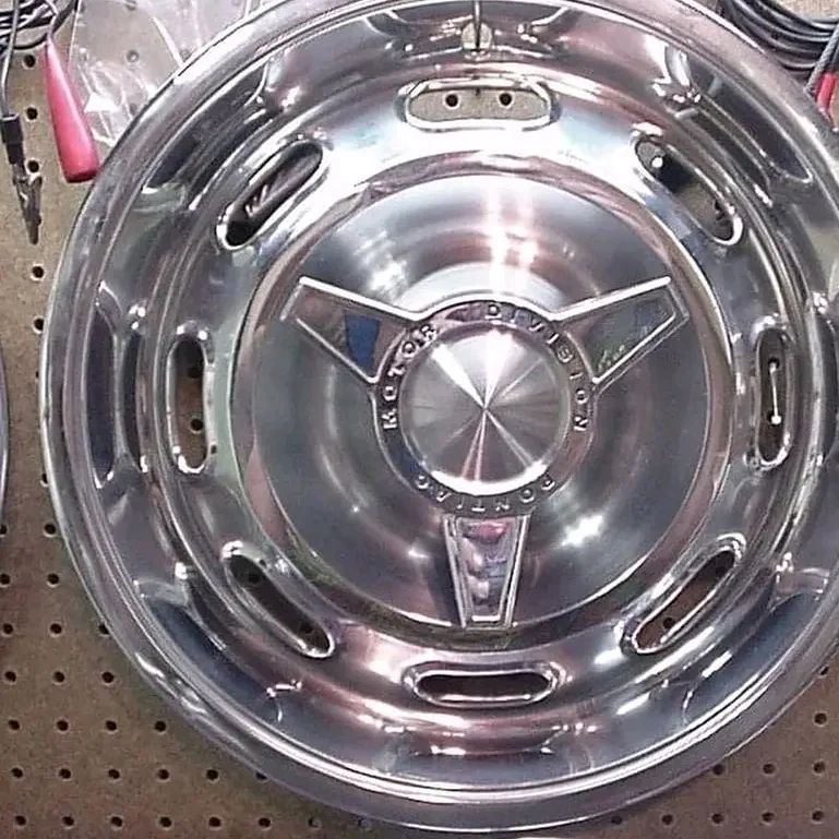 old parts images11 - Original 1964 Gto Spinner Hubcaps