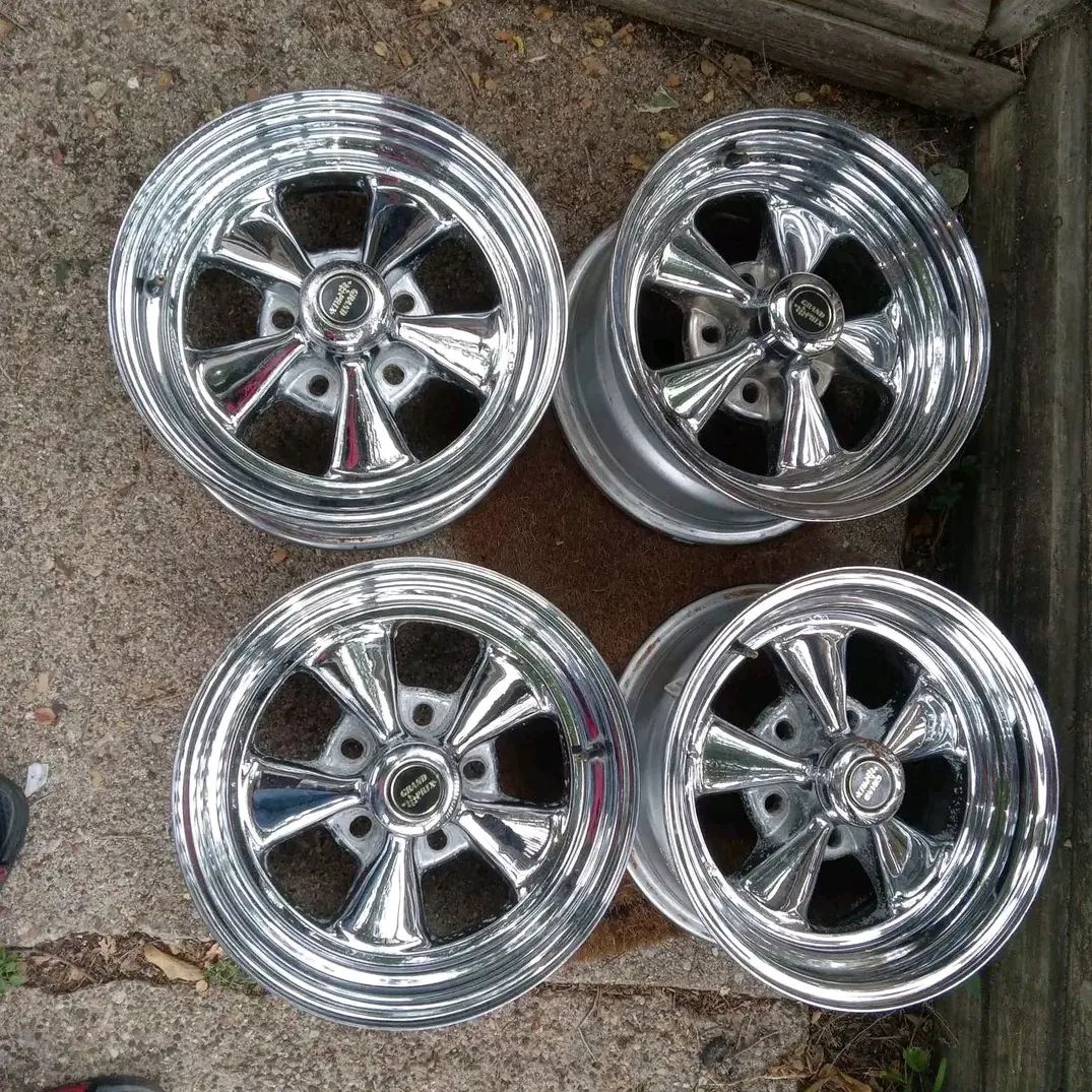 old pontiac parts22 - Set of 77 Firebird snowflake wheels