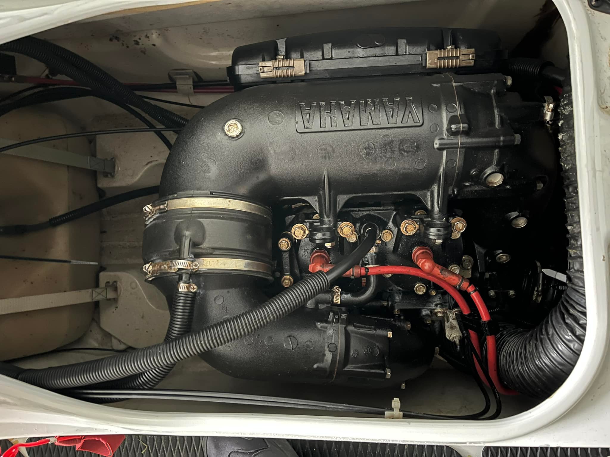 Yamaha WaveRunner 800cc - Image 5