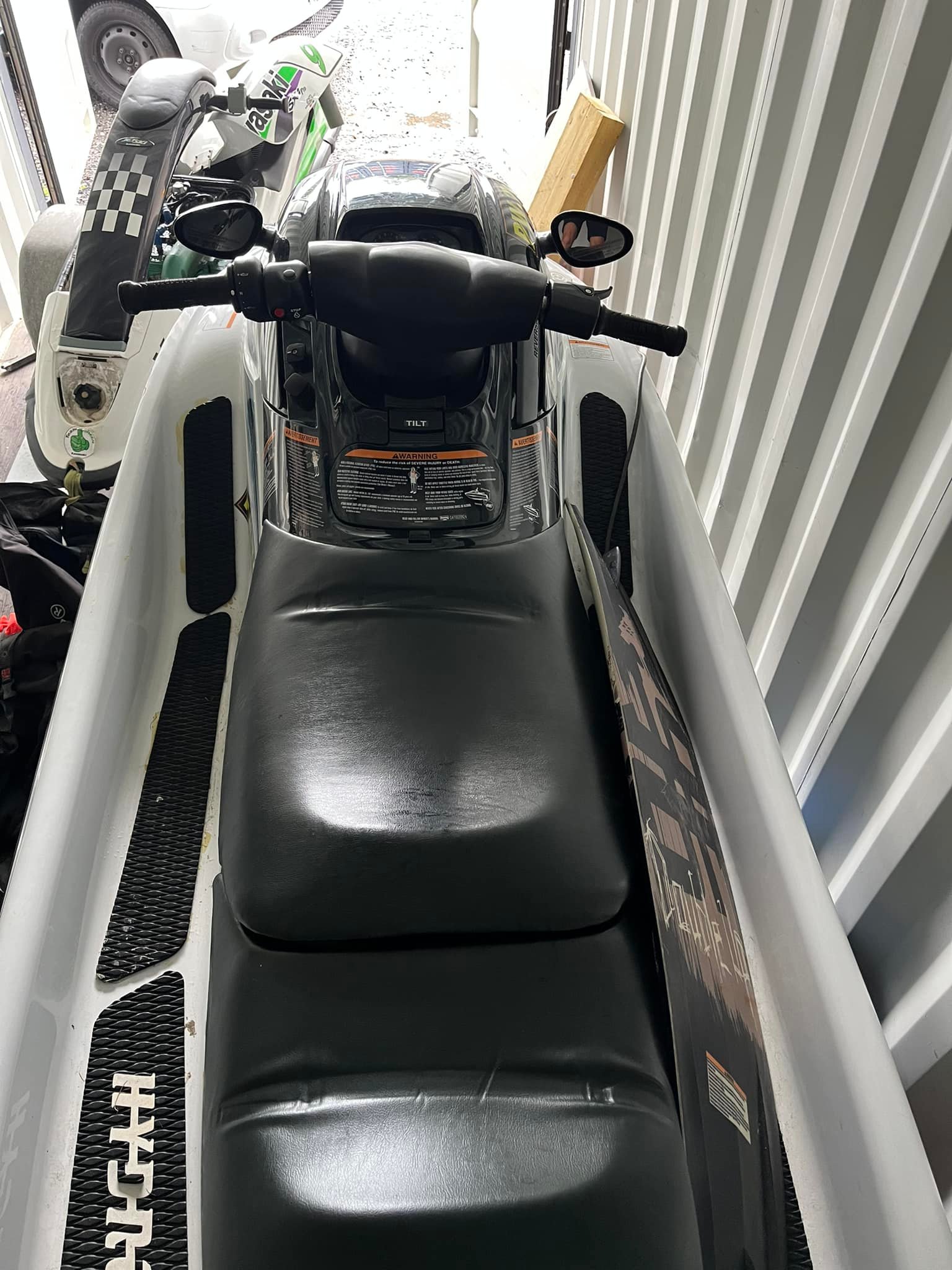 Yamaha WaveRunner 800cc - Image 2