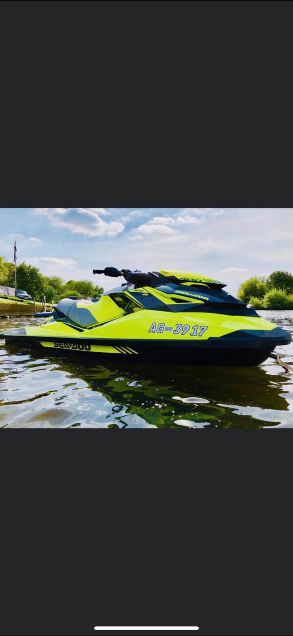 Sea-Doo RXP-X 300