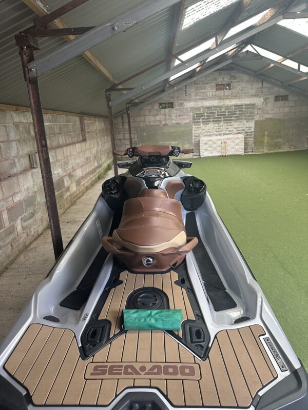 2018 Sea-Doo GTX 230 Limited - Image 2